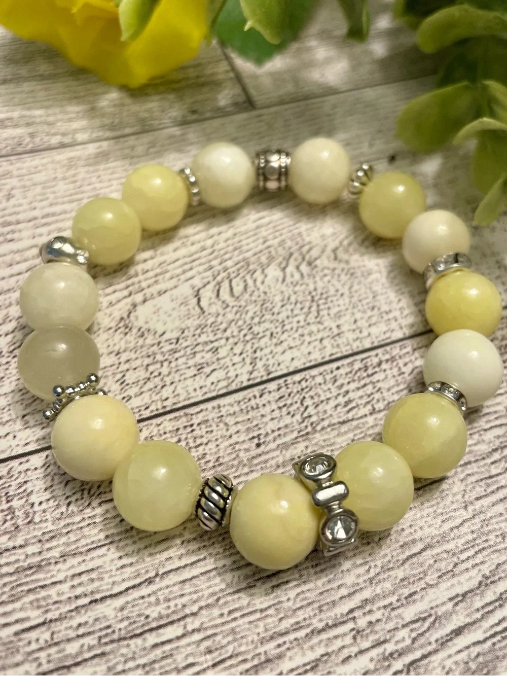 Yellow Quartz with Silver and CZ accents 10 mm stretch handmade butter yellow - Picture 3 of 5